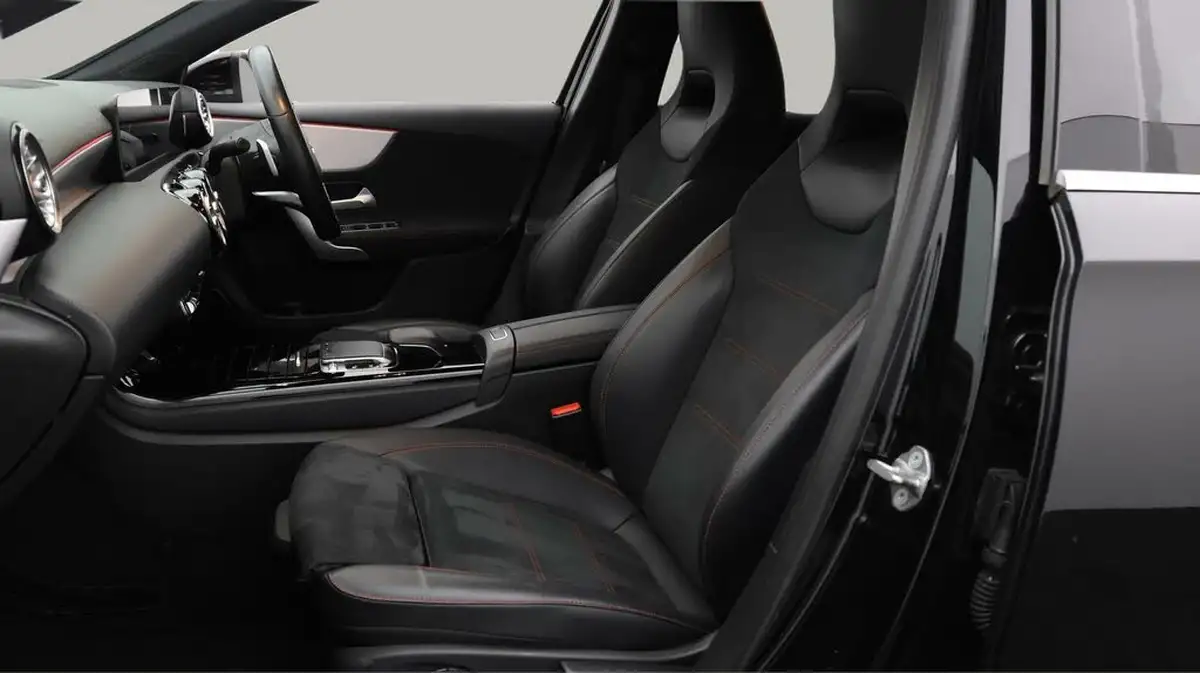2019-mercedes-benz-a-class-20d-a200d-amg-line-premium-hatchback-5d-big-13