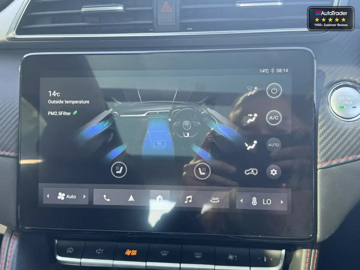 2021-mg-zs-suv-e-trophy-ev-big-17