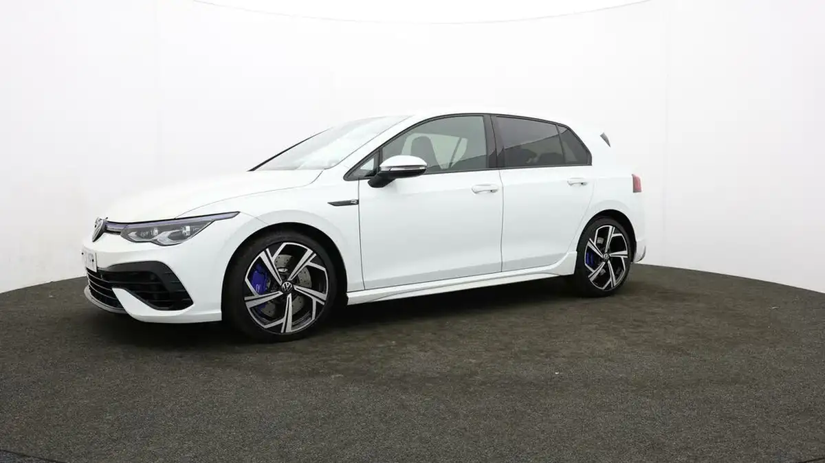 2023-volkswagen-golf-20-tsi-r-320ps-hatchback-big-61