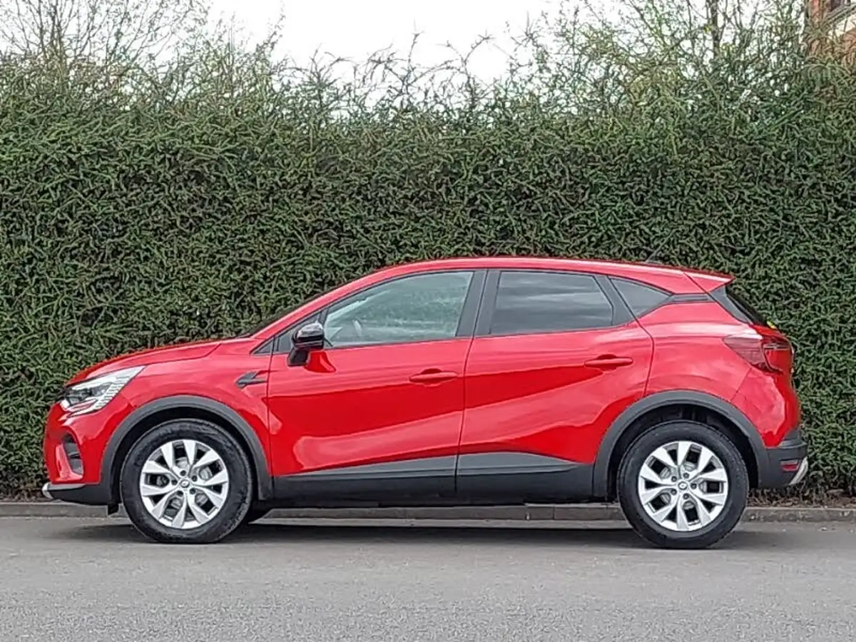 2022-renault-captur-10-tce-iconic-edition-big-3