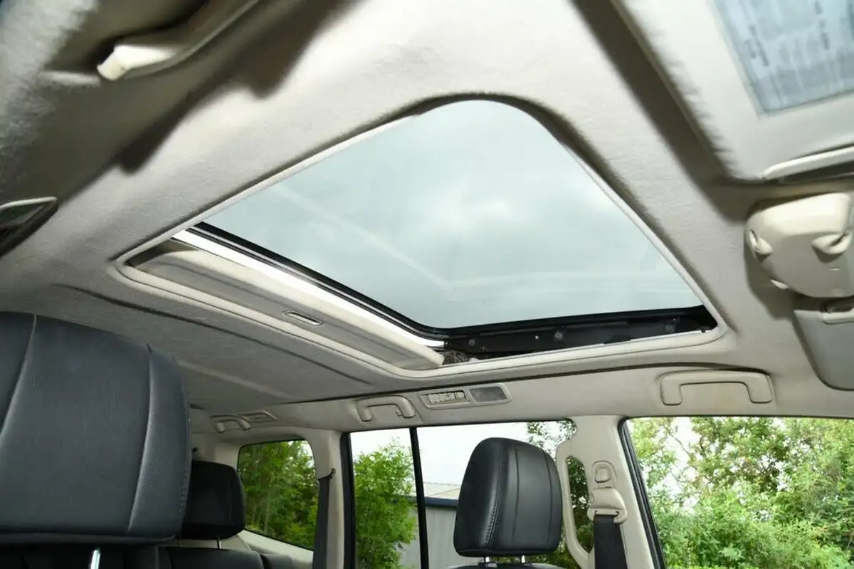 2013-mitsubishi-shogun-32td-sg3-big-10