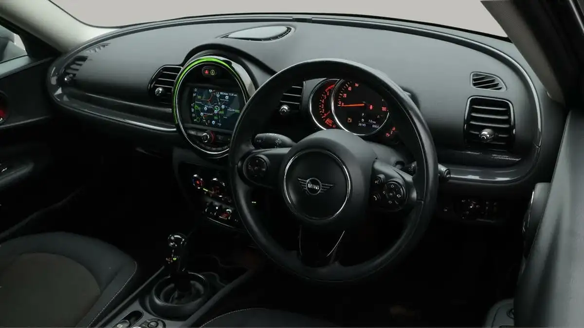 2018-mini-clubman-15-cooper-classic-ss-auto-big-9
