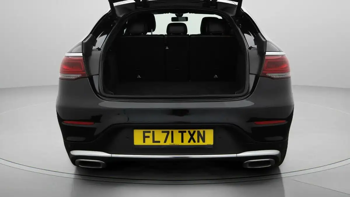 2021-mercedes-benz-glc-class-20-glc300-amg-line-258ps-coupe-4d-big-16