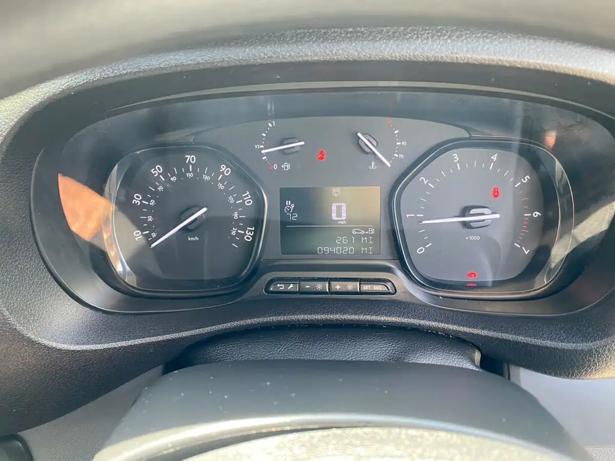 2021-citroen-dispatch-15bluehdi-enterprise-xl-1000-100pseu6dt-e-big-9