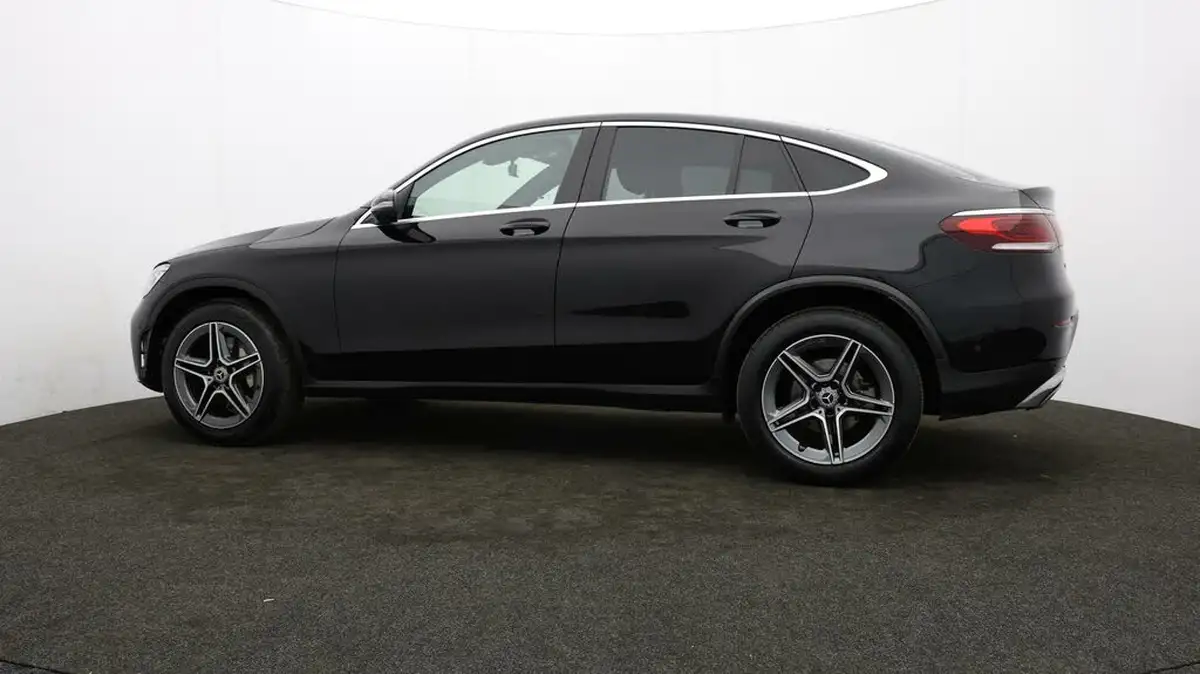 2021-mercedes-benz-glc-class-20-glc300-amg-line-258ps-coupe-4d-big-68
