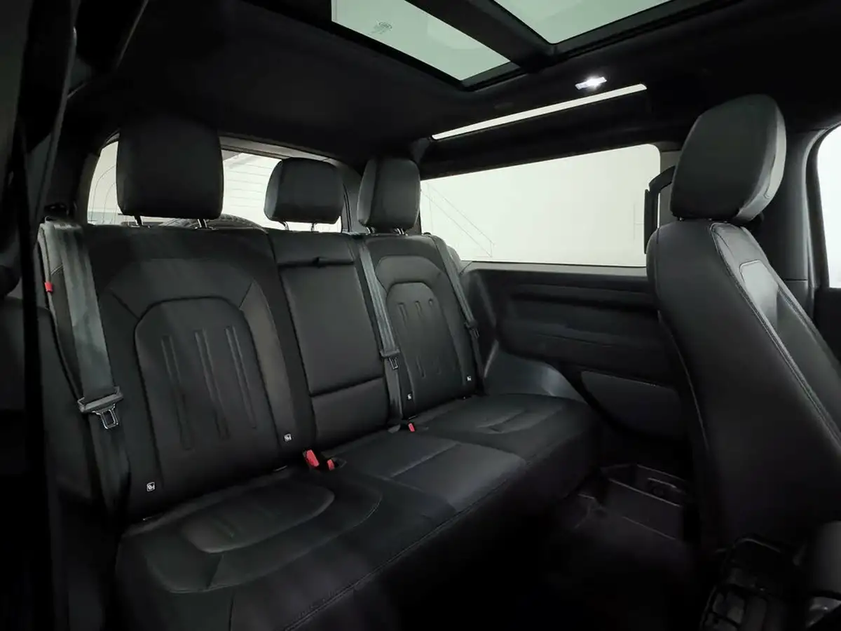 2021-land-rover-90-defender-20-p300-x-dynamic-se-big-35