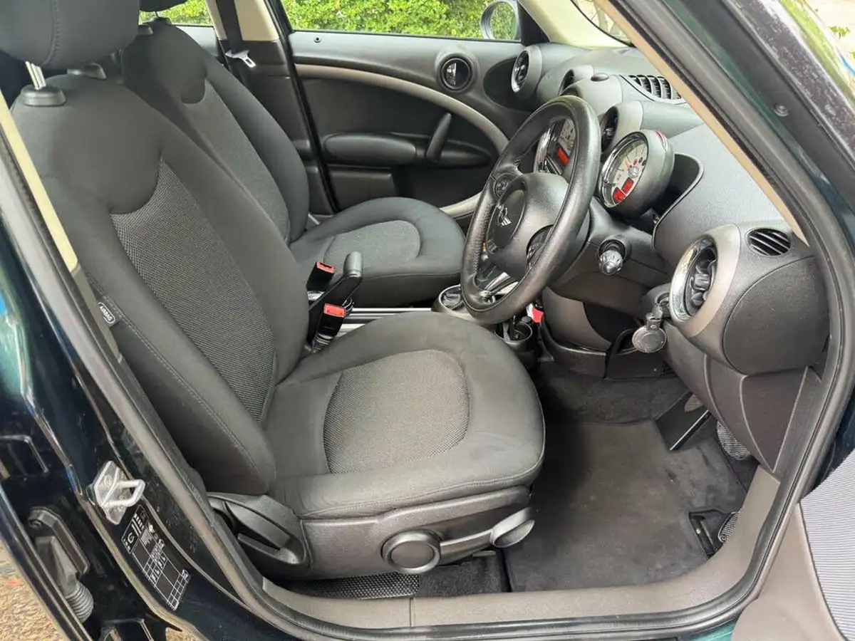 2012-mini-countryman-16-one-122bhp-auto-big-19