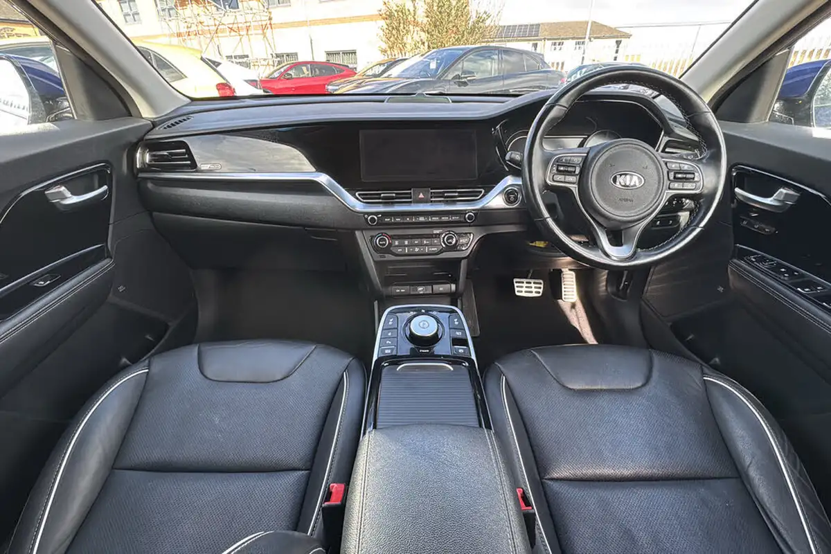 2021-kia-e-niro-ev-4-big-8