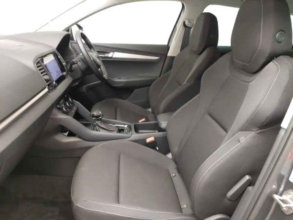 2023-skoda-karoq-15-tsi-se-drive-dsg-big-4