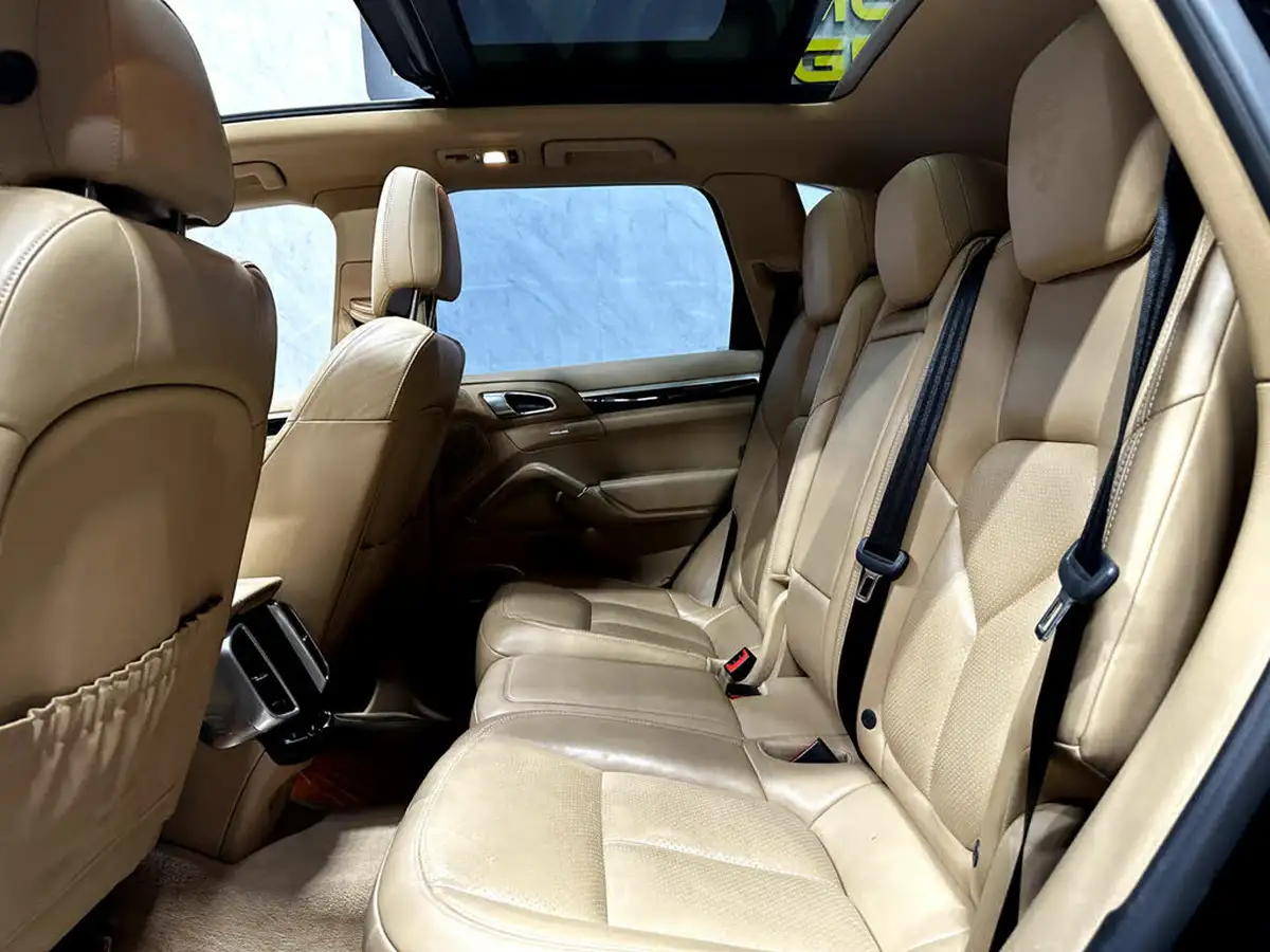 2016-porsche-cayenne-30td-platinum-edition-big-57