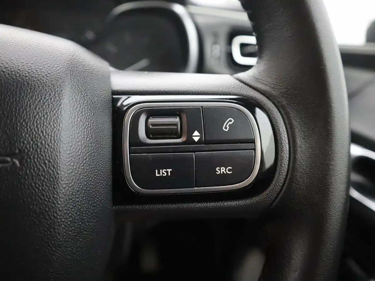 2020-citroen-c3-12-puretech-flair-plus-110ps-eat6-big-33