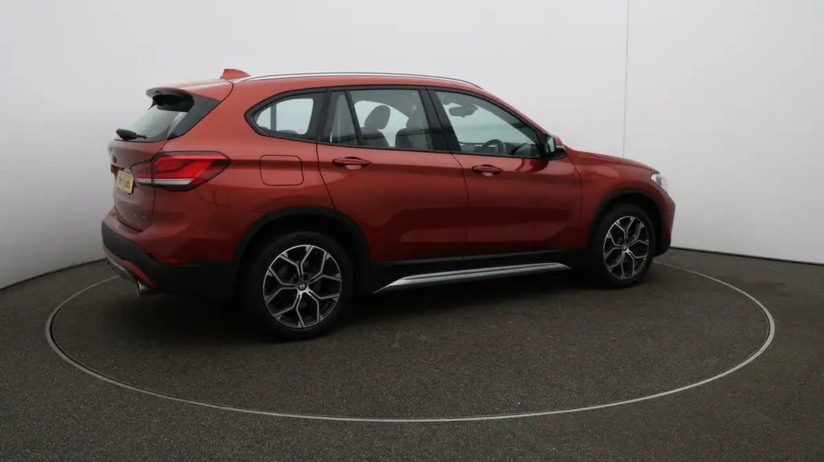2021-bmw-x1-20-xdrive20i-xline-big-52
