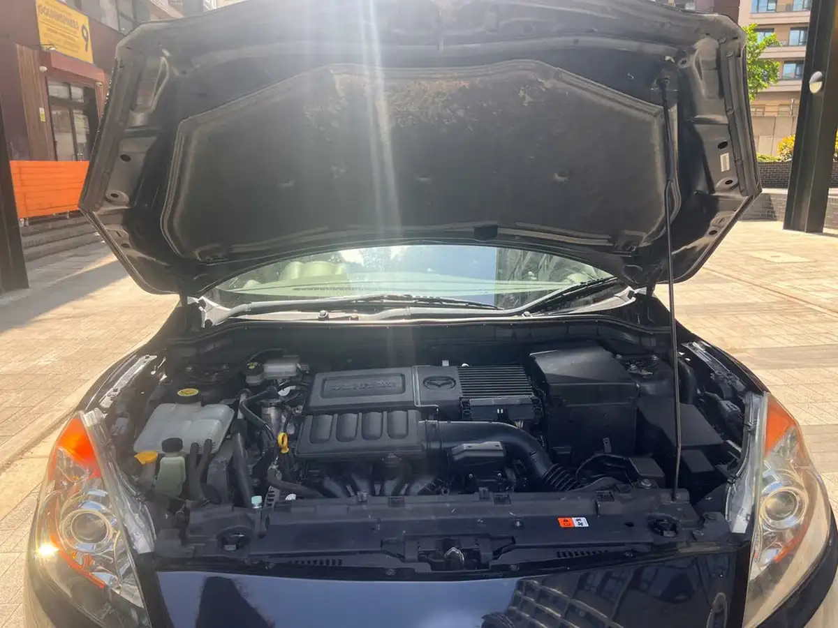 2009-mazda-mazda3-16-ts-hatchback-5d-big-23
