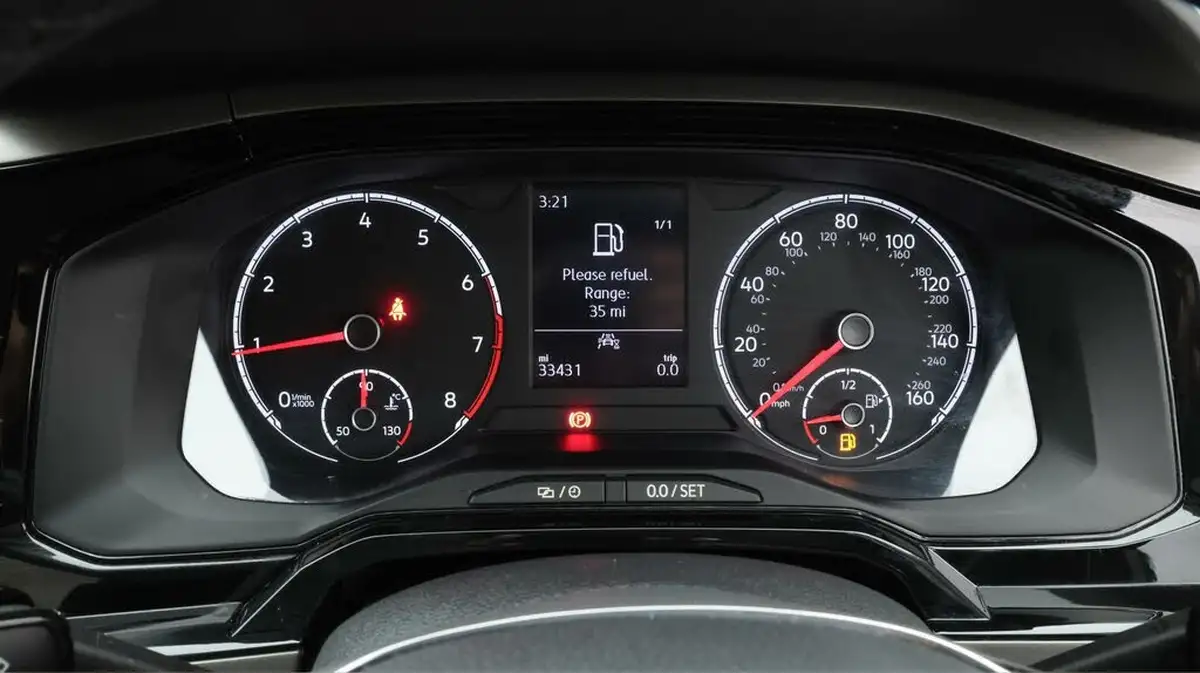 2020-volkswagen-polo-10-tsi-match-big-10