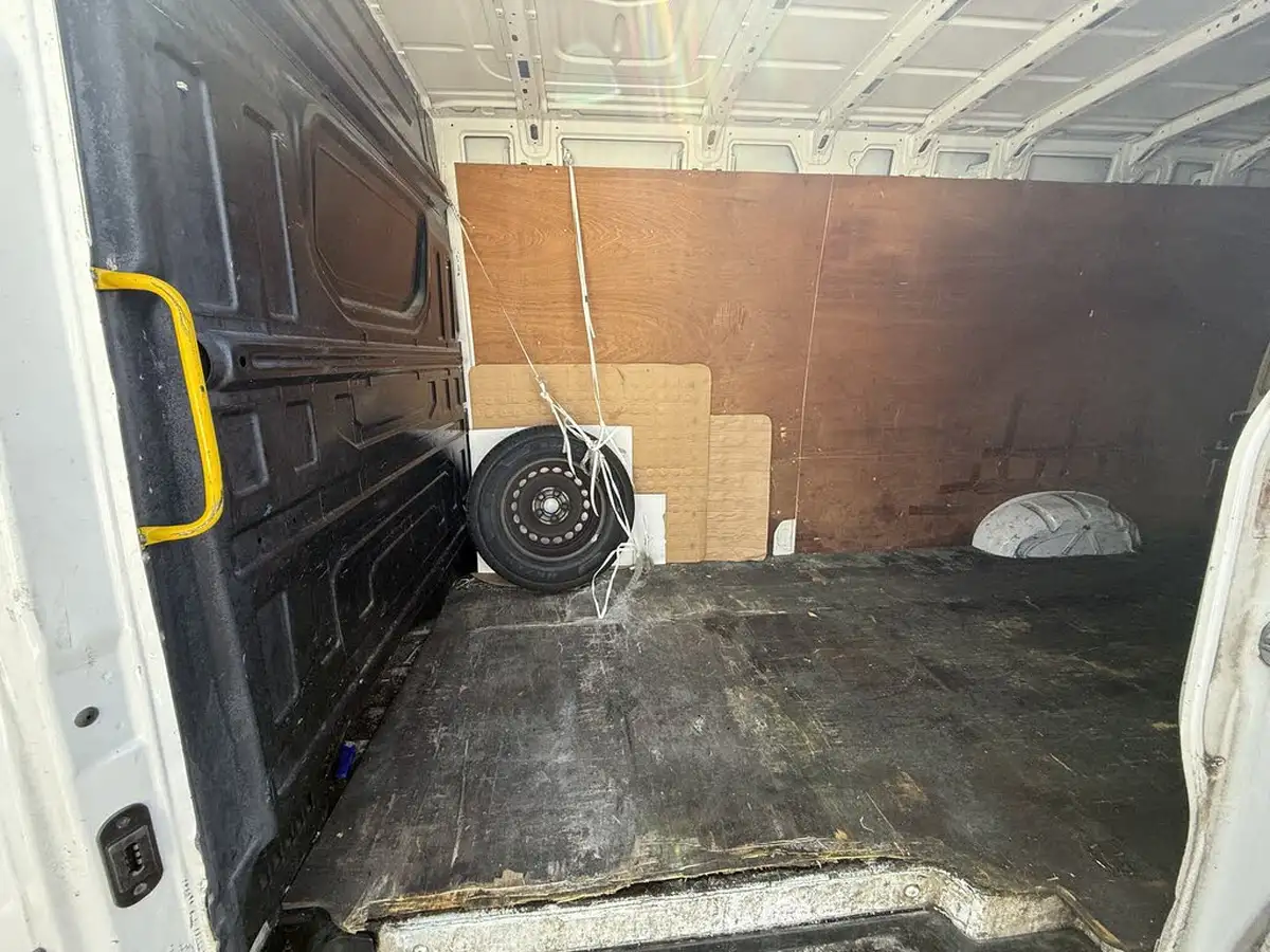 2018-man-tge-20-td-3140-long-rwd-high-roof-van-big-15