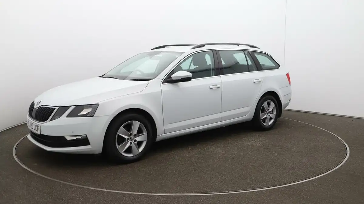 2020-skoda-octavia-16tdi-se-technology-estate-big-67