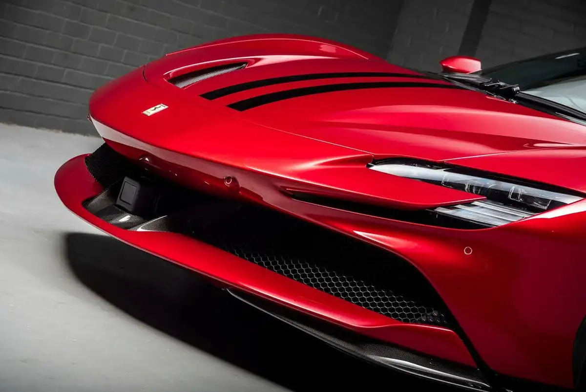 2021-ferrari-sf90-stradale-big-17