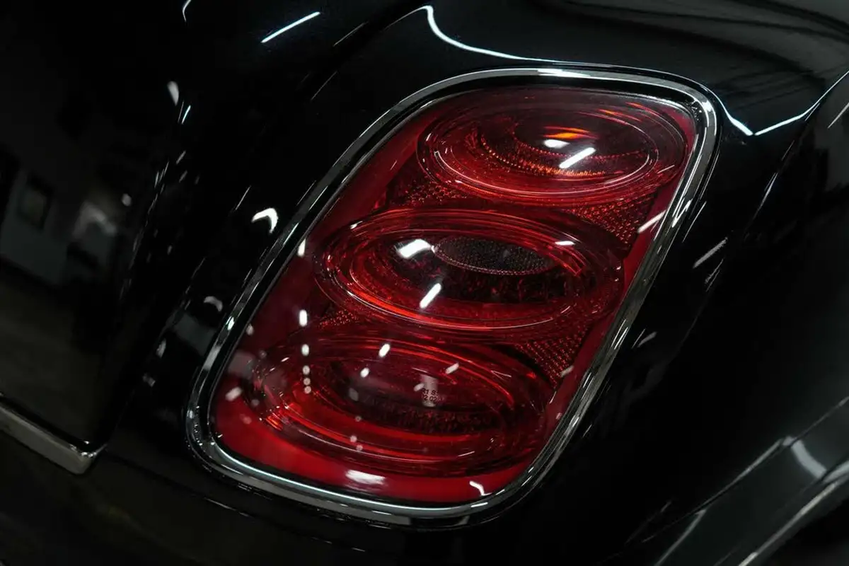2014-bentley-mulsanne-675-big-9