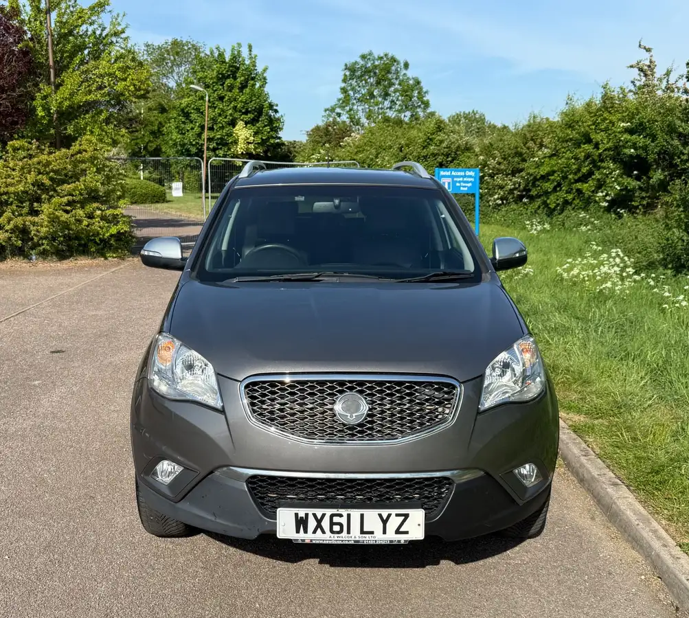 2012-kgm-ssangyong-korando-20td-ex-auto-big-1