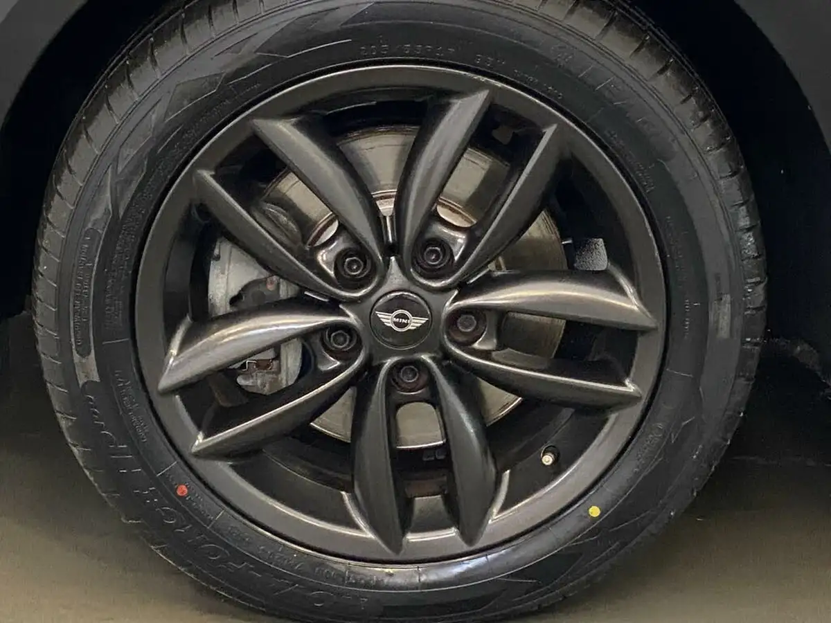 2012-mini-countryman-16-cooper-s-auto-big-51