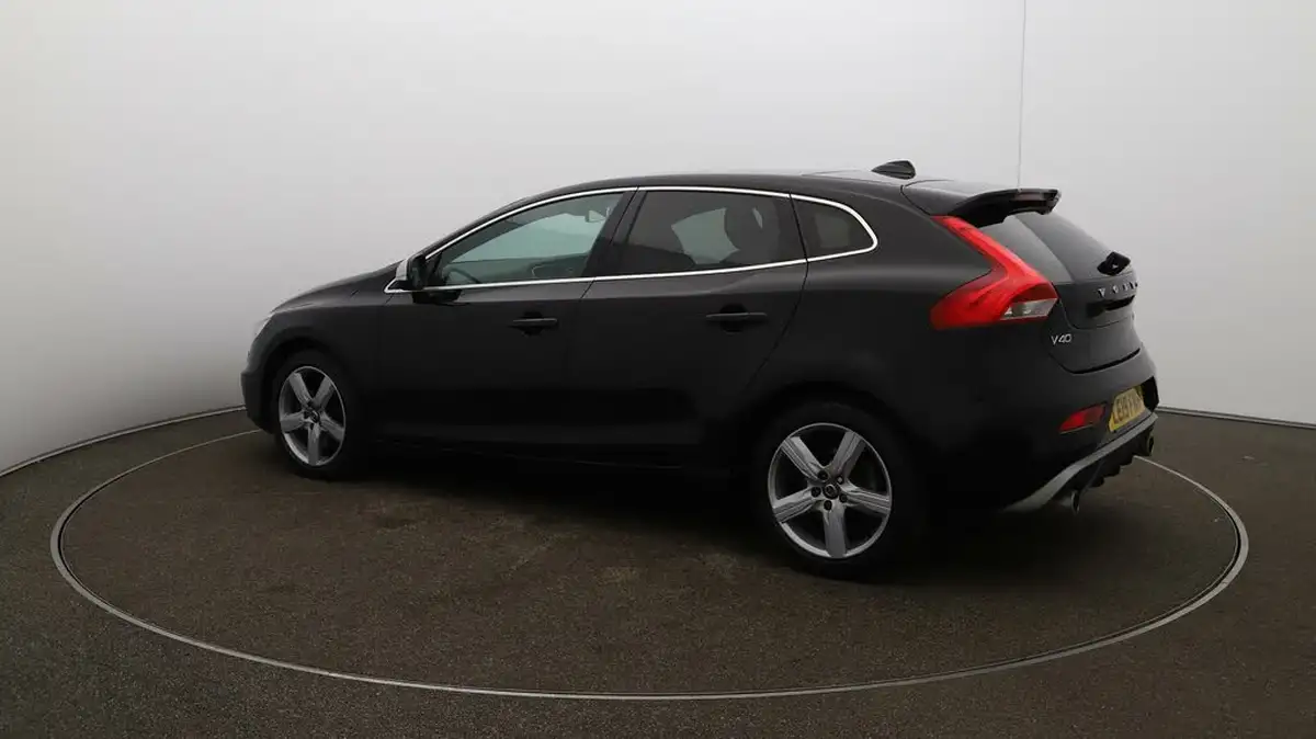 2019-volvo-v40-20td-d3-r-design-nav-plus-geartronic-big-36