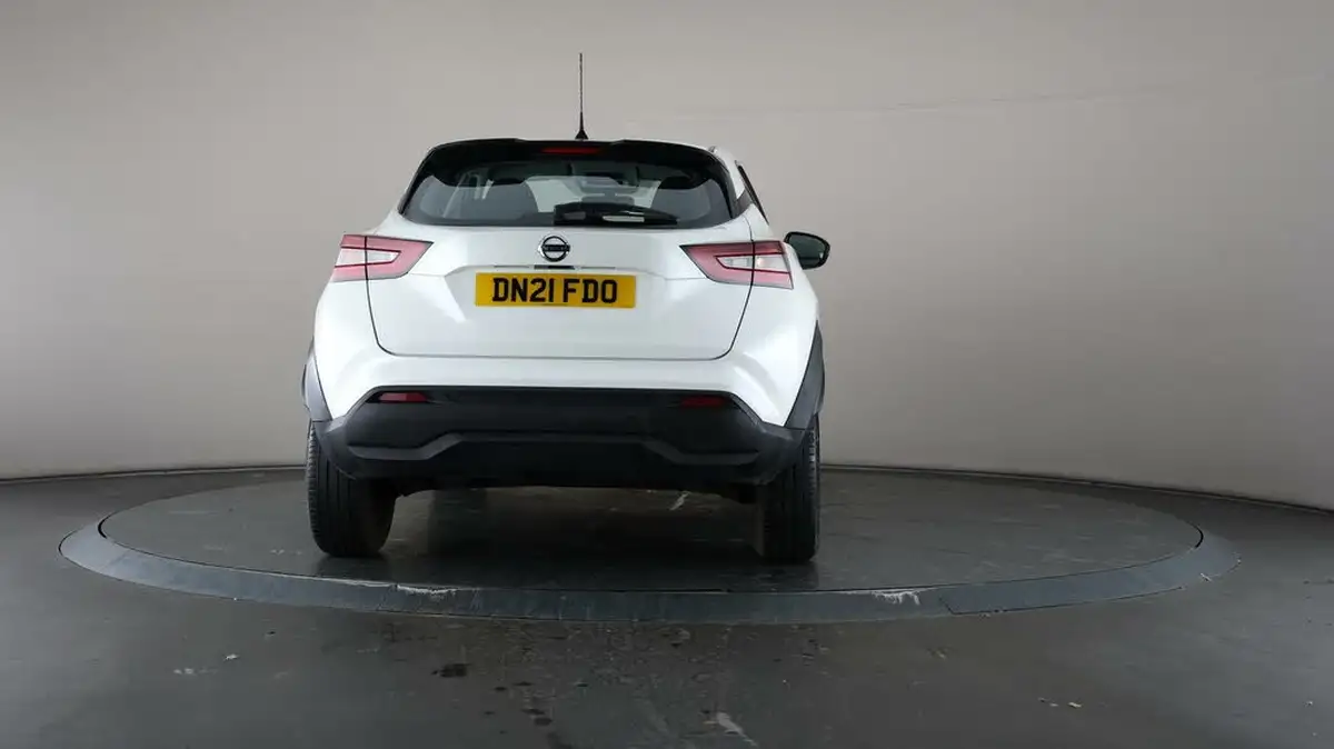 2021-nissan-juke-10-dig-t-visia-big-67