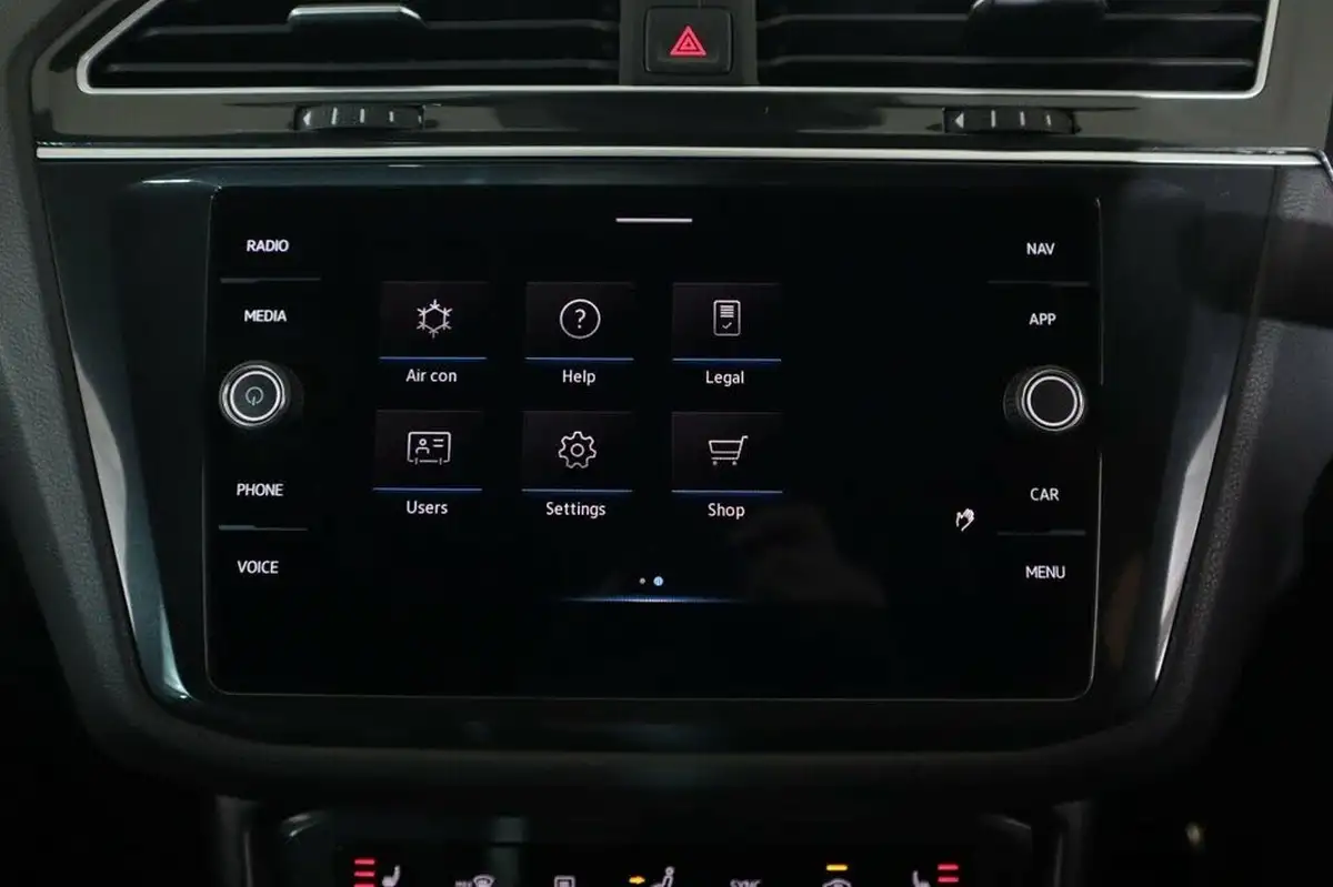 2021-volkswagen-tiguan-15-tsi-r-line-big-46