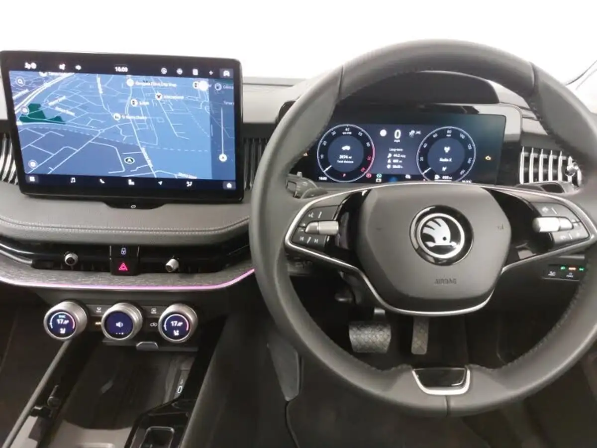 2024-skoda-superb-big-6