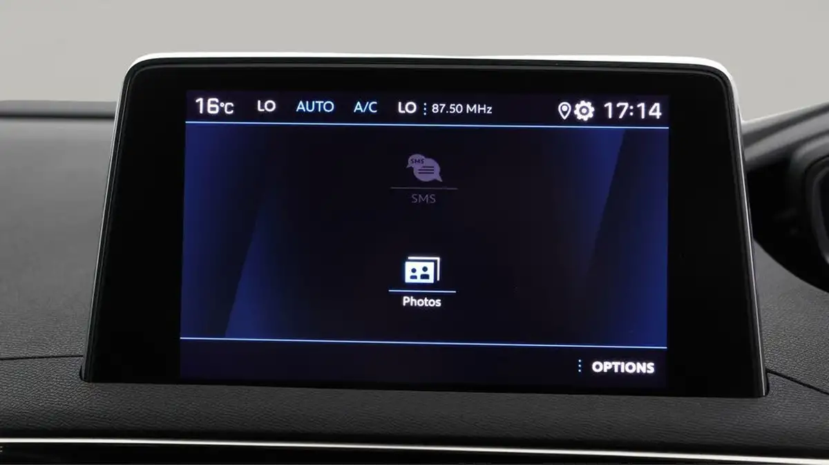 2023-peugeot-3008-suv-15-bluehdi-active-premium-eat8-big-11
