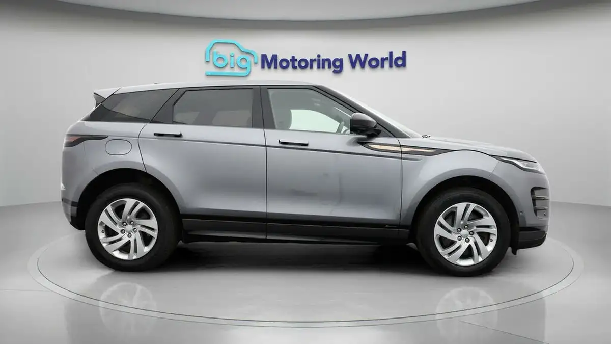 2021-land-rover-range-rover-evoque-15-p300e-r-dynamic-s-big-7