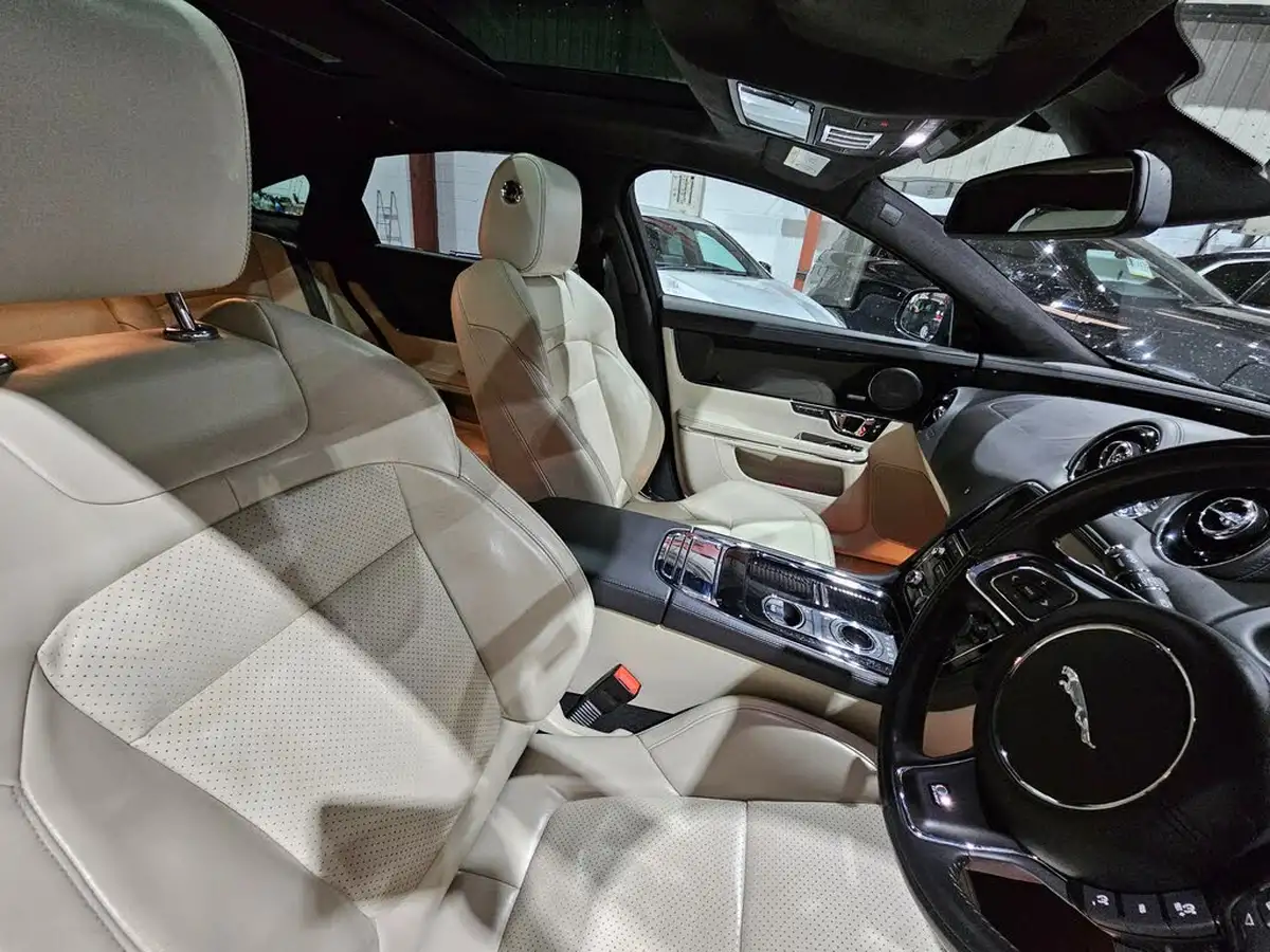 2016-jaguar-xj-series-30td-xj-r-sport-30tdv6-296bhp-big-2