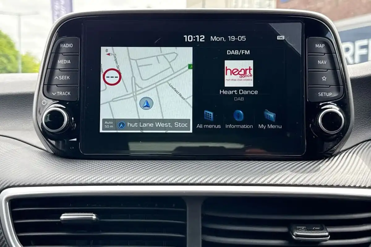 2021-hyundai-tucson-16crdi-se-nav-115ps-big-16