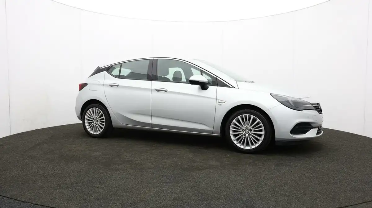 2020-vauxhall-astra-12-turbo-elite-nav-big-41