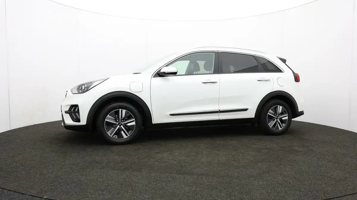2021-kia-niro-16-gdi-phev-3-42in-cluster-big-67