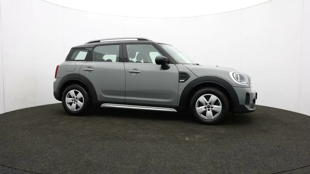 2022-mini-countryman-15-cooper-classic-big-40