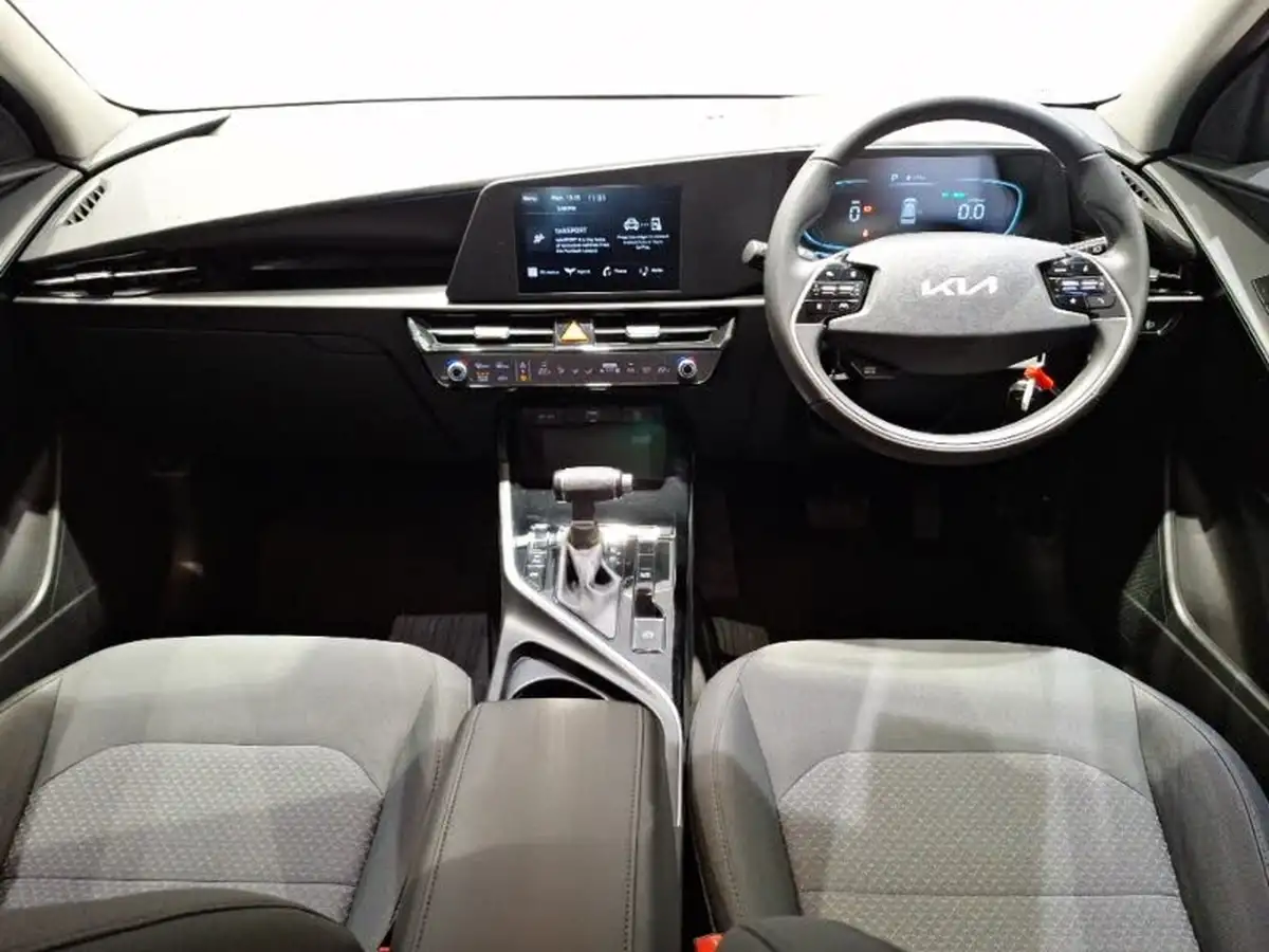 2023-kia-niro-16-gdi-139bhp-hev-132kwh-big-2