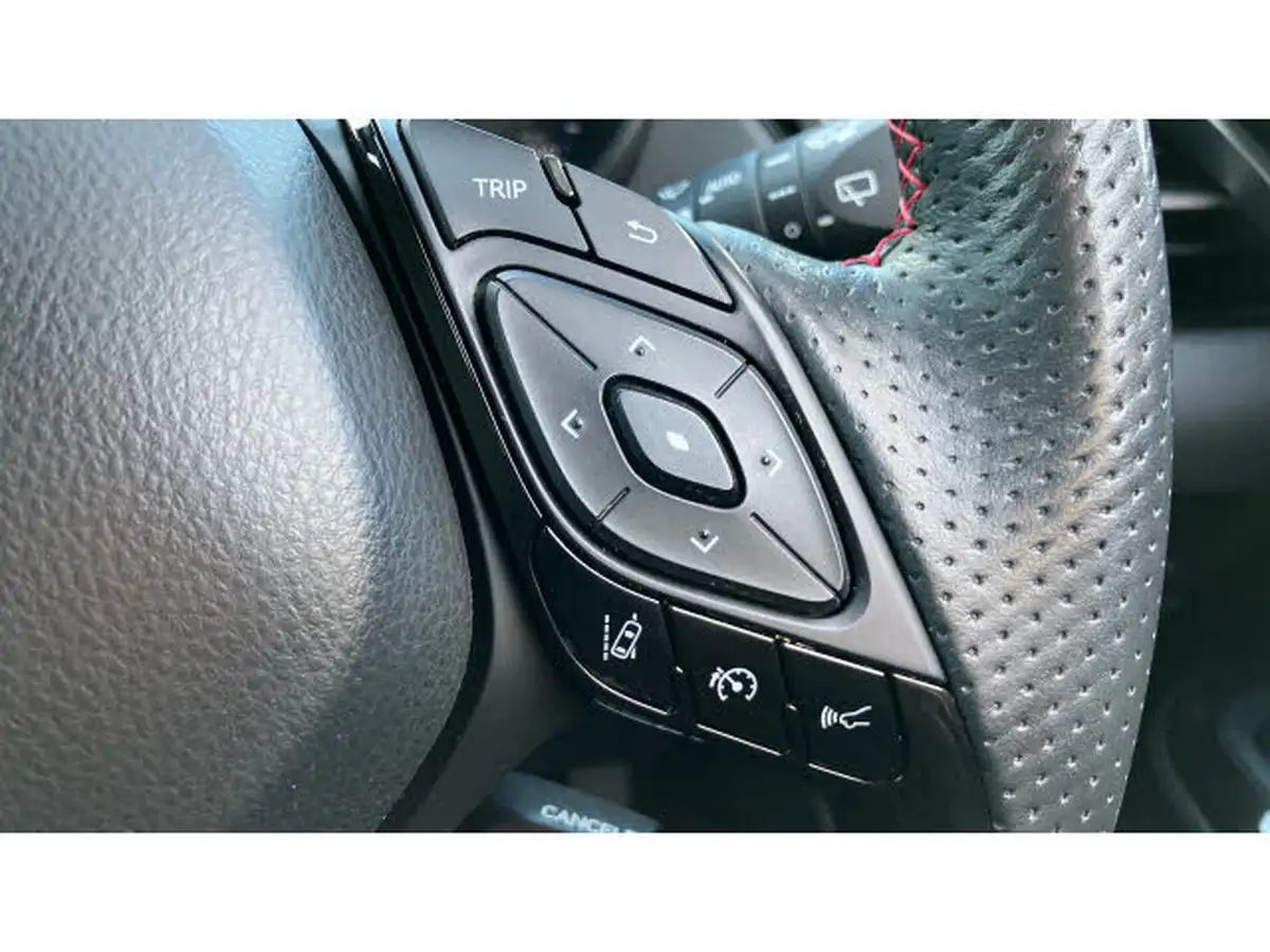 2022-toyota-c-hr-18-vvt-i-gr-sport-big-34