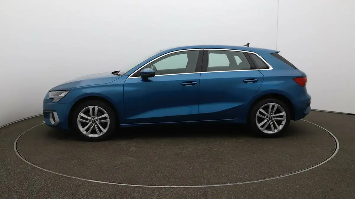 2022-audi-a3-15-35-tfsi-sportback-5d-s-tronic-big-61