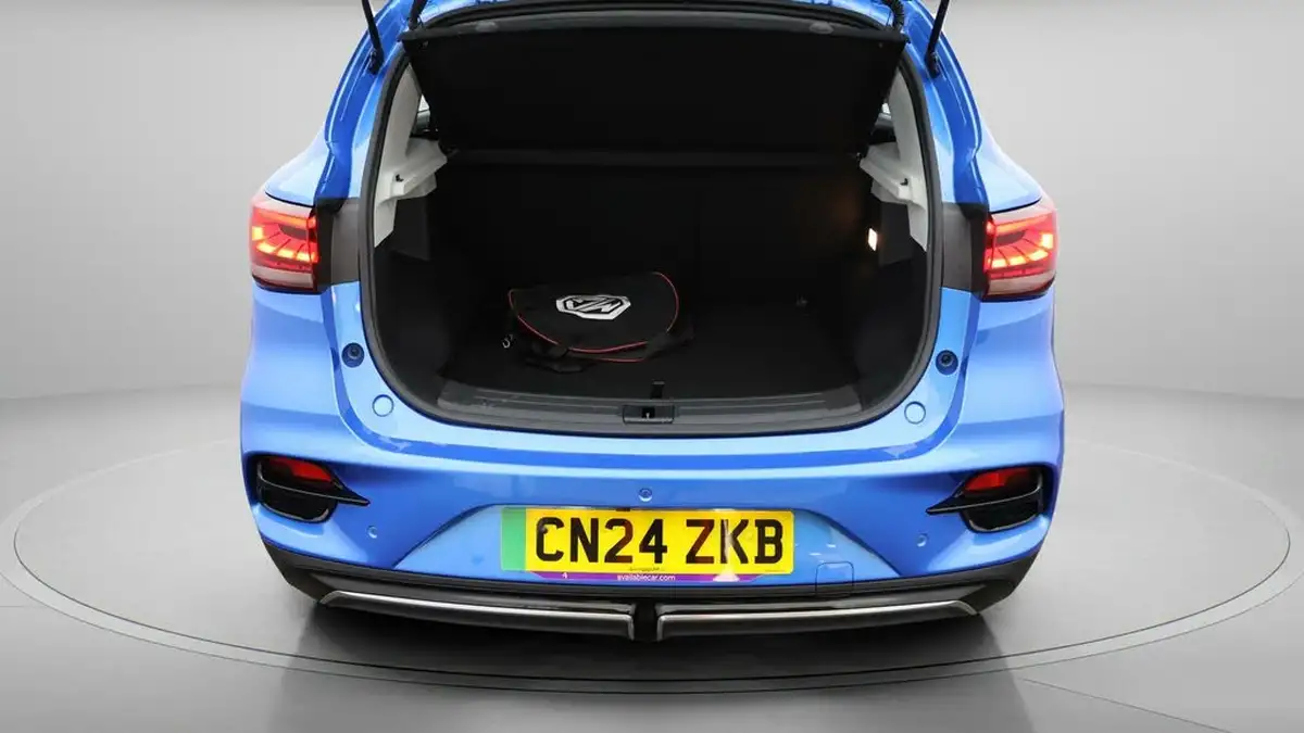 2024-mg-zs-suv-e-se-ev-176ps-big-16