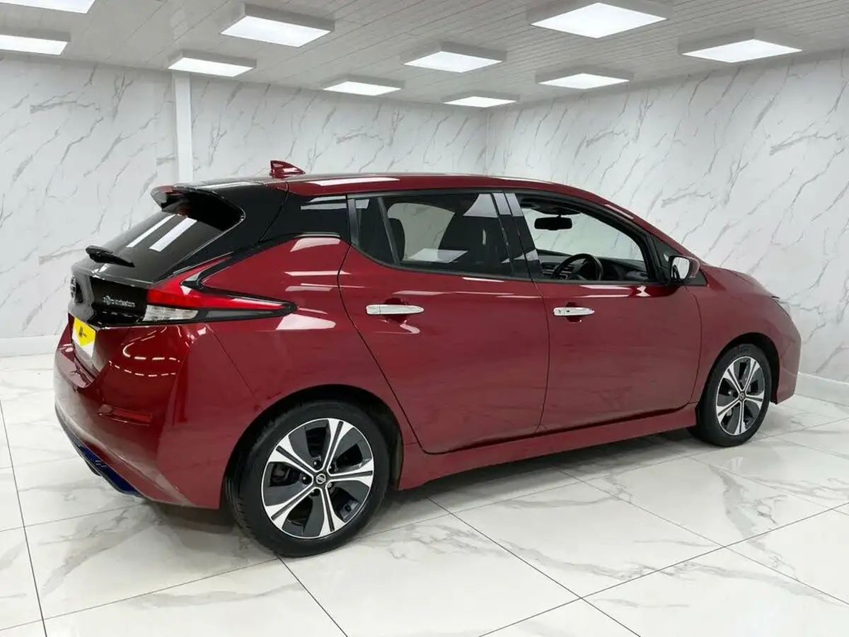 2021-nissan-leaf-e-n-connecta-big-13