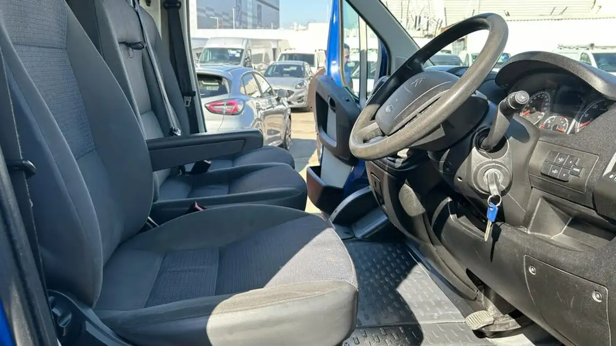 2014-citroen-relay-22td-30-l1h1-enterprise-special-edition-big-2