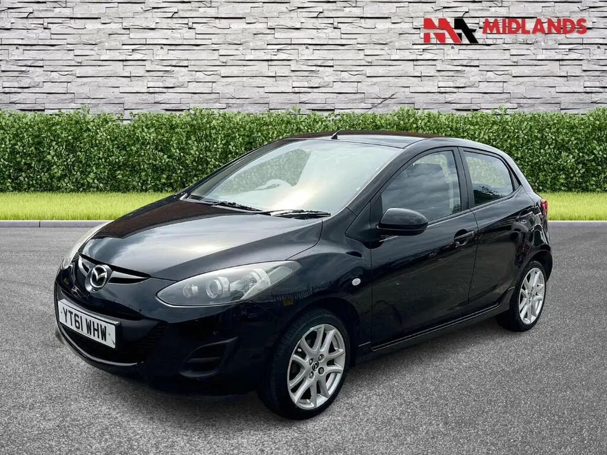 2011-mazda-mazda2-13-tamura-5d-big-1
