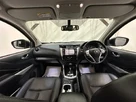 2019-nissan-navara-23dci-tt-tekna-8-navileather-auto-small-18