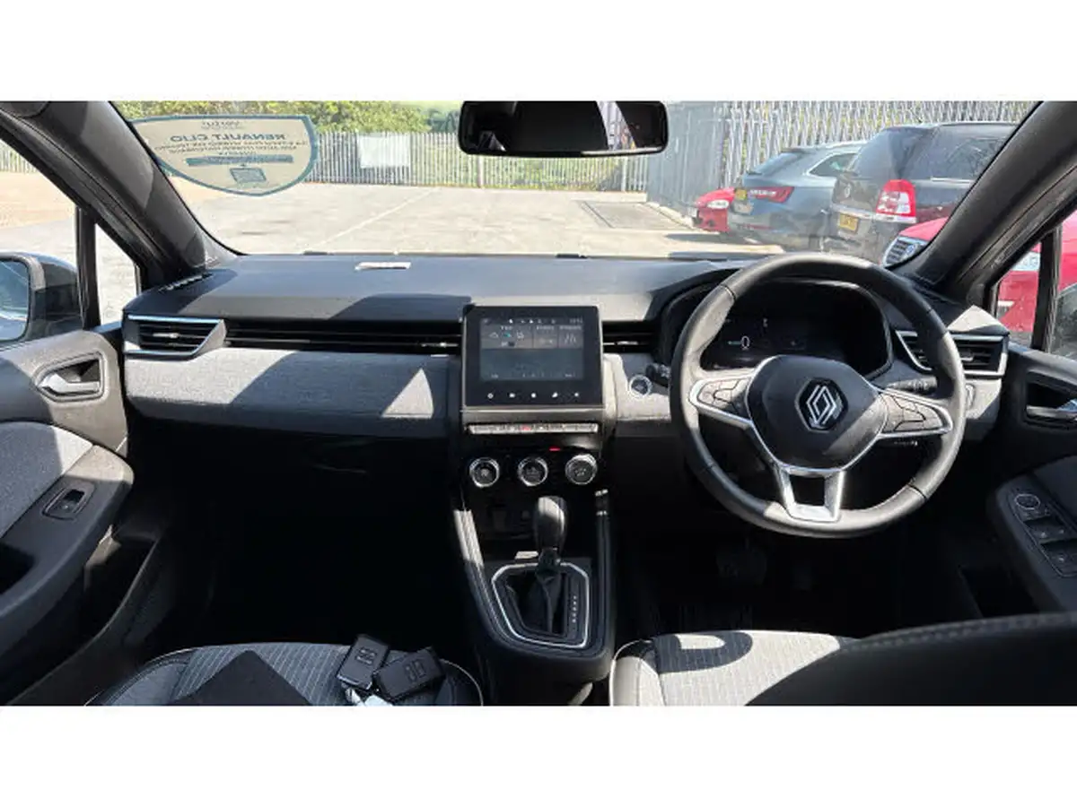 2024-renault-clio-16-techno-big-9