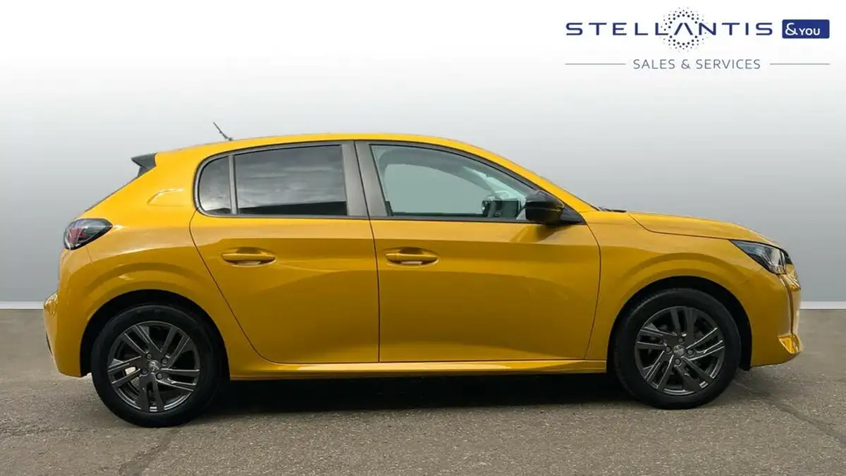2022-peugeot-208-12-puretech-active-premium-75ps-big-1
