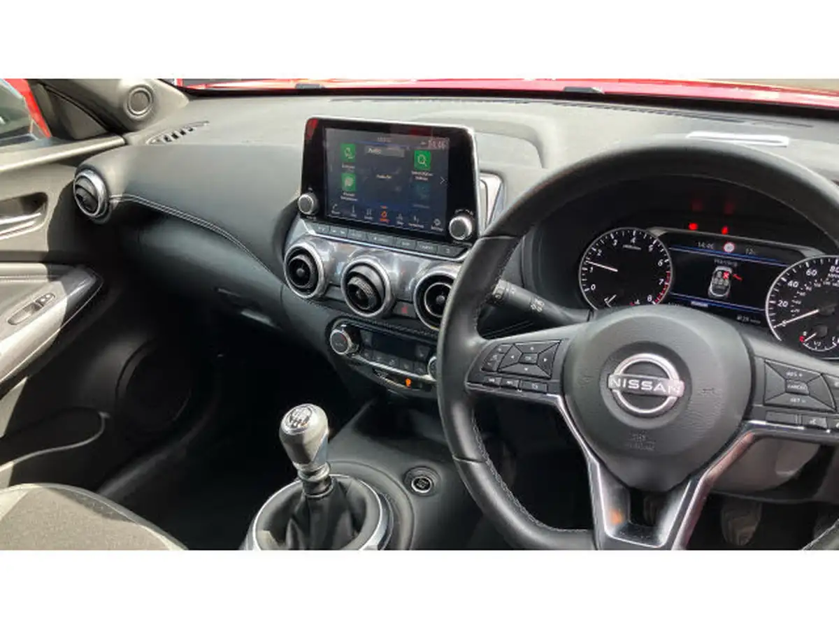 2022-nissan-juke-10-dig-t-n-connecta-big-13