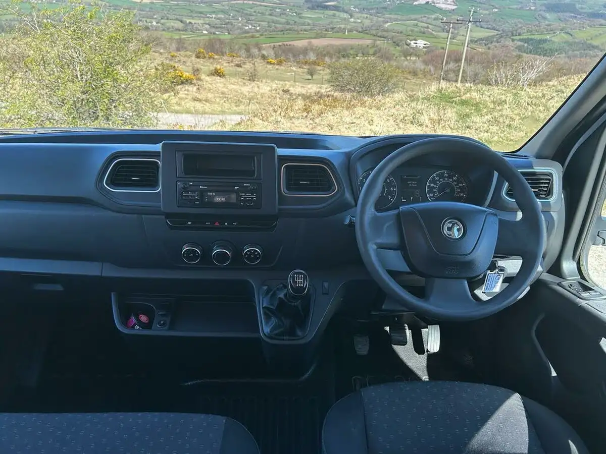 2021-vauxhall-movano-23cdti-l3h2-f3500-135pseu6dt-e-panel-van-big-12