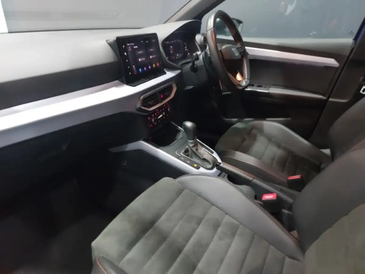2022-seat-arona-10-tsi-fr-sport-dsg-big-4