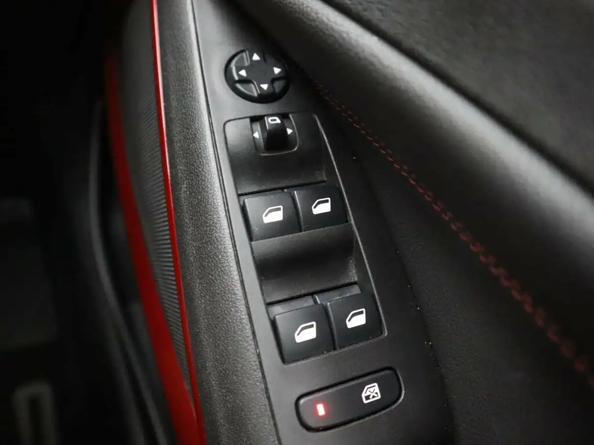 2022-vauxhall-crossland-12-gs-line-130ps-auto-big-34