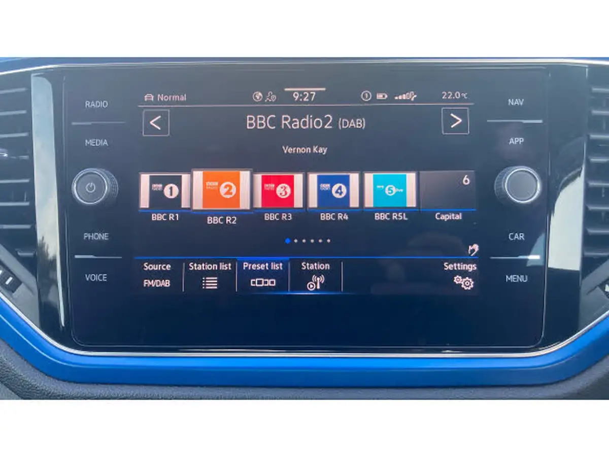 2022-volkswagen-t-roc-15-tsi-r-line-convertible-2d-dsg-big-24